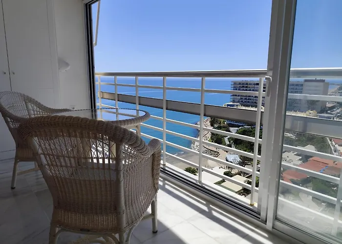 La Roca Rental, 1 Confort Con Vistas Al Mar Lägenhet Torremolinos